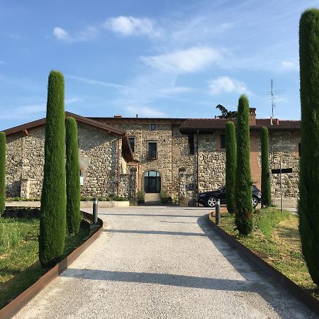 Podere Castel Merlo Resort Villongo ภายนอก รูปภาพ